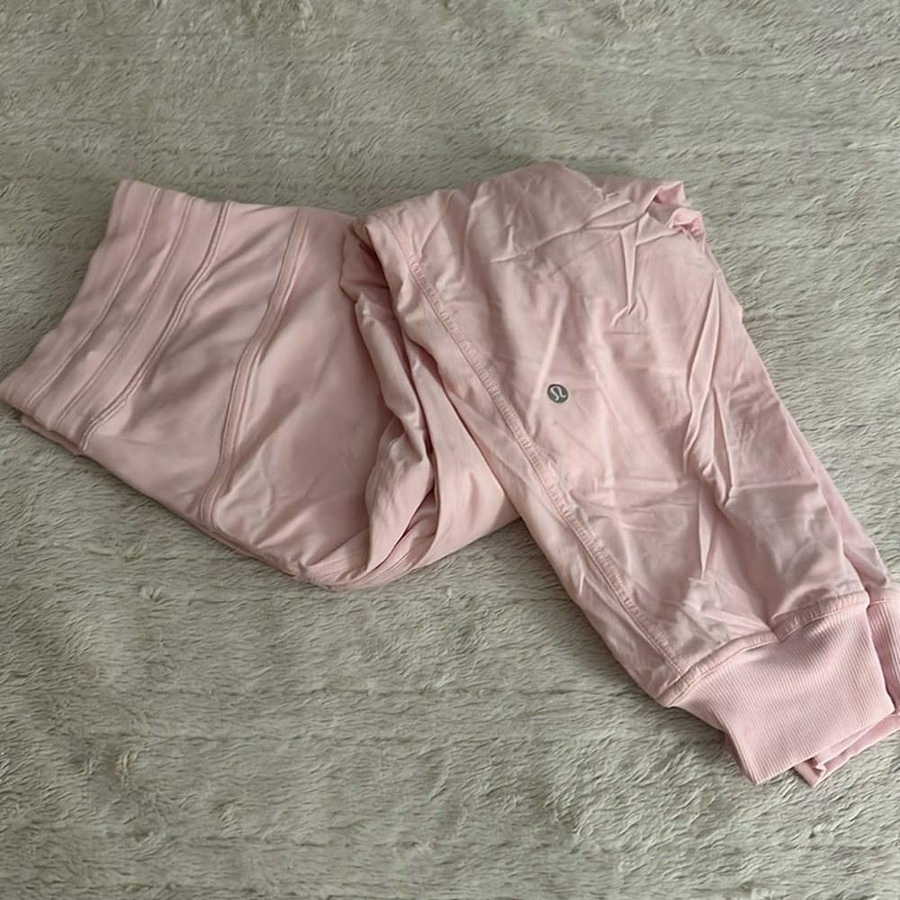 Lululemon Dance Studio Jogger Strawbery Milkshake